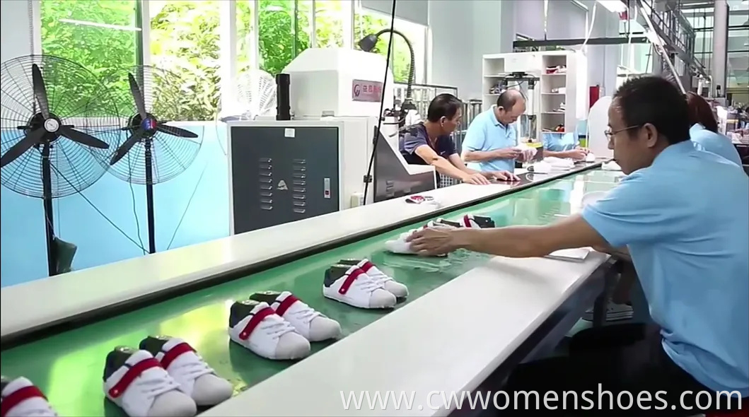 Customized Sneakers Design Luxury Logo Mens Womens Casual Basketball Shoes Suitable for Winter Autumn Summer Spring Comfortable Hiking Shoes